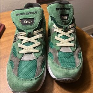 New Balance Green Sneakers